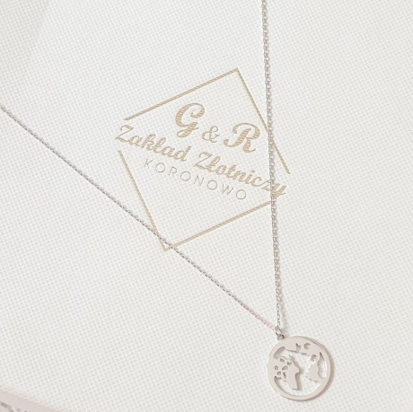 Przejdź do produktu Naszyjnik srebrny kula ziemska