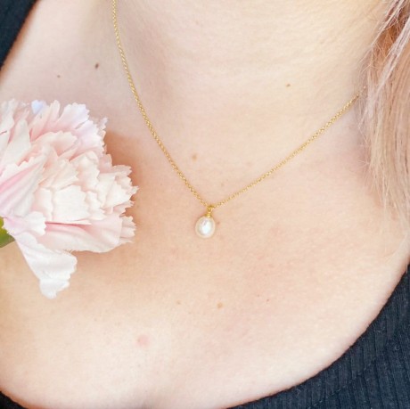 Przejdź do produktu Naszyjnik srebrny Chloe z perłą - pozłacany 