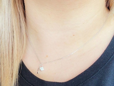 Przejdź do produktu Naszyjnik srebrny KŁÓDKA Z KLUCZEM