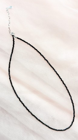 Przejdź do produktu Naszyjnik ze spinelami ROSALIE - srebrny 