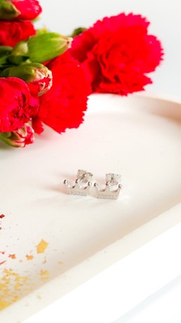 Przejdź do produktu Kolczyki srebrne ROYAL korony