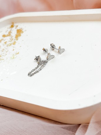 Przejdź do produktu Kolczyki srebrne motylki podwójne i pojedyncze POISE