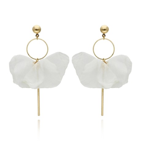 Przejdź do produktu Kolczyki jedwabne biel LENI